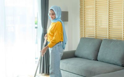 خادمة للتنازل في قطر